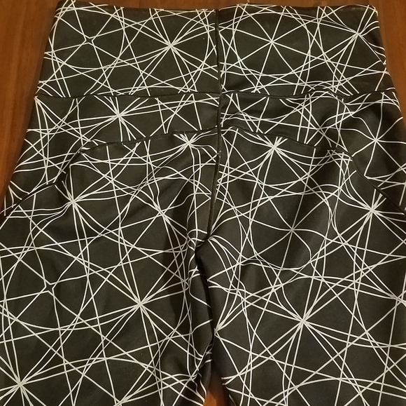 Adidas Wanderflex Iconic geometric 3/4 leggings - Picture 3 of 5